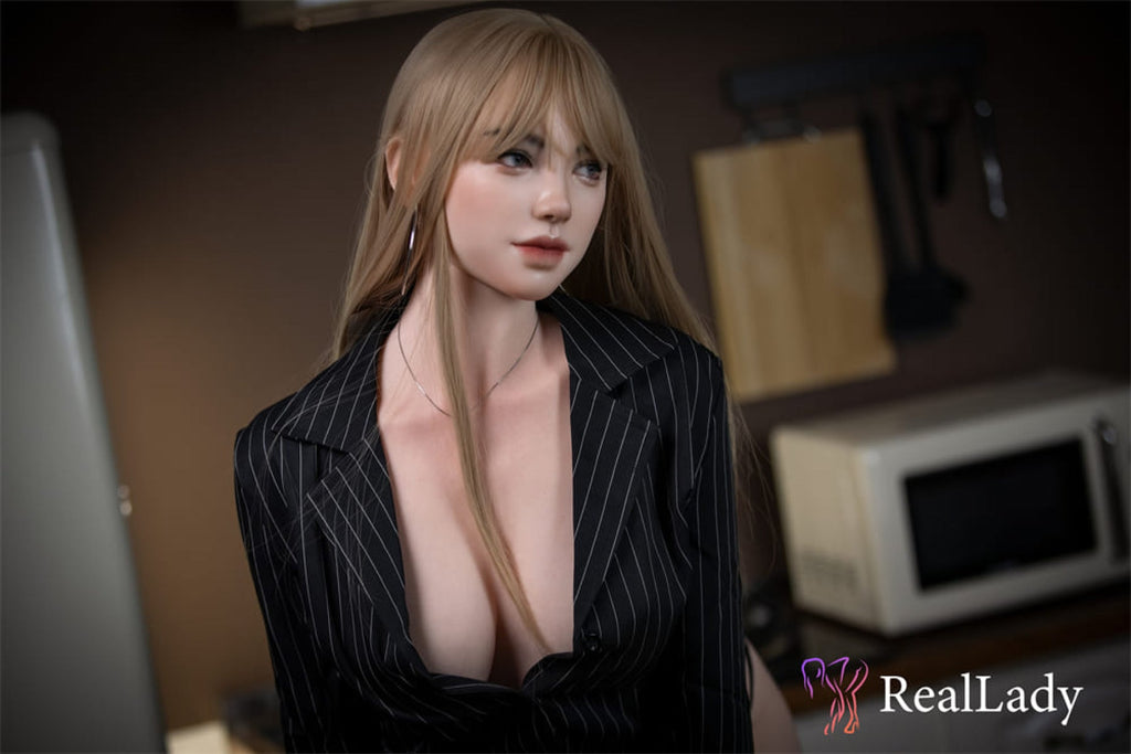 Layla Premium Lifelike Full Silicone Love Doll - Real-Lady®